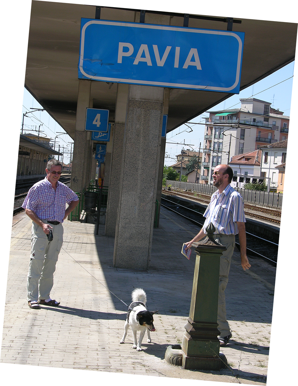 Pavia station